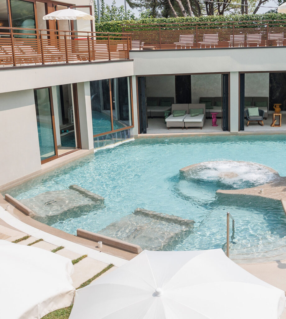 Idromassaggi Whirlpool e Lettini - Relax e Benessere Termale | Hotel Quisisana
